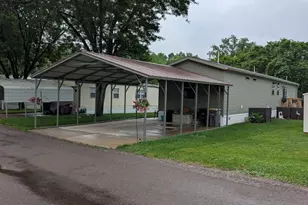 W5655 State Road 33, La Crosse, WI 54601 - Photo 2
