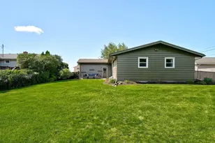 3053 15th St, Monroe, WI 53566 - Photo 32