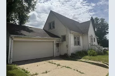1402 Henry Avenue, Beloit, WI 53511 - Photo 2