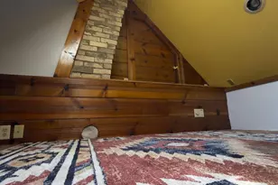1229 E Dayton St, Madison, WI 53703 - Photo 8