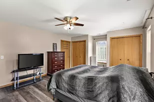 214 Douglas Dr, Brooklyn, WI 53521 - Photo 20