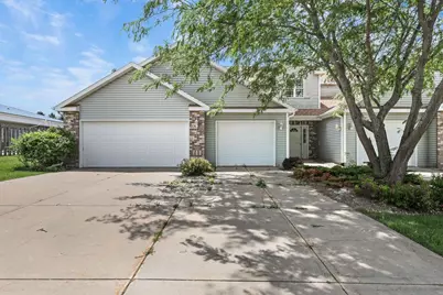 214 Douglas Drive, Brooklyn, WI 53521 - Photo 6