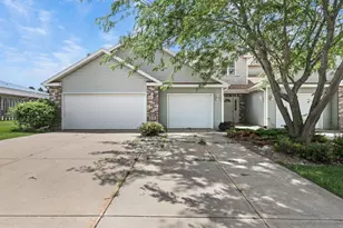 214 Douglas Dr, Brooklyn, WI 53521 - Photo 6
