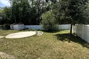 2913 Harriman Ln, Madison, WI 53713 - Photo 14