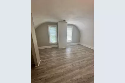 423-425 Center Avenue, Janesville, WI 53548 - Photo 14