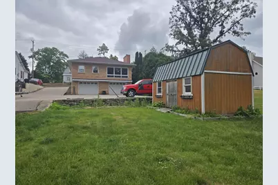 412 E Sherman Avenue, Fort Atkinson, WI 53538 - Photo 10