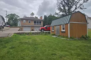 412 E Sherman Ave, Fort Atkinson, WI 53538 - Photo 10