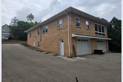 412 E Sherman Avenue, Fort Atkinson, WI 53538 - Photo 6