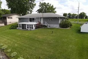 W2184 Melmar Dr, Markesan, WI 53946 - Photo 4