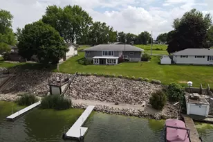 W2184 Melmar Dr, Markesan, WI 53946 - Photo 1