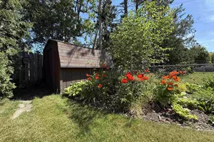 1131 Elida St, Janesville, WI 53545 - Photo 48