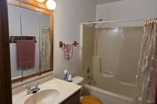 5000 Felland Rd, Madison, WI 53718 - Photo 12
