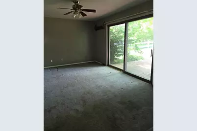 916 Roby Road, Stoughton, WI 53589 - Photo 6