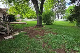 916 Roby Rd, Stoughton, WI 53589 - Photo 16