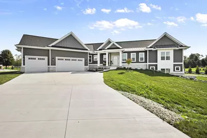 6682 Morning Dew Lane, Sun Prairie, WI 53590 - Photo 2