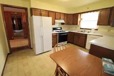 1604 S Osborne Avenue, Janesville, WI 53546 - Photo 2