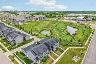 201 N Division St, Waunakee, WI 53597 - Photo 38