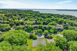 3108 Creekview Dr, Middleton, WI 53562 - Photo 4