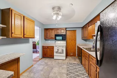 3108 Creek View Drive #5, Middleton, WI 53562 - Photo 12