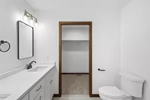 514 Roosevelt St, Baraboo, WI 53913 - Photo 14