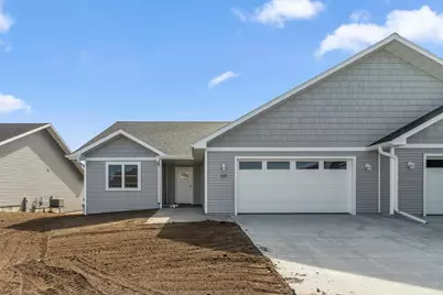 514 Roosevelt Street, Baraboo, WI 53913 - Photo 1