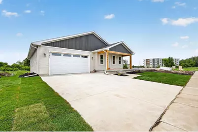 1061 Kamperschroer Way, Sun Prairie, WI 53590 - Photo 32