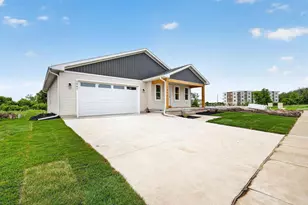 1061 Kamperschroer Wy, Sun Prairie, WI 53590 - Photo 32