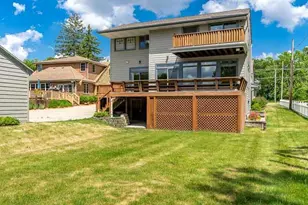 2230 S Riverside Dr, Beloit, WI 53511 - Photo 18