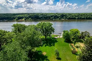 2230 S Riverside Dr, Beloit, WI 53511 - Photo 6