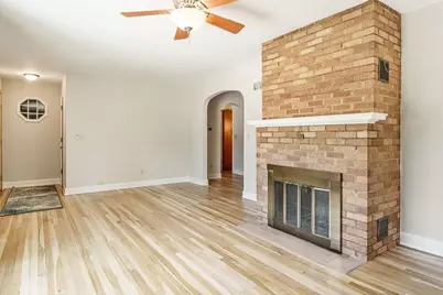 2230 S Riverside Drive, Beloit, WI 53511 - Photo 34