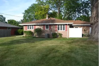 1125 N Pontiac Drive, Janesville, WI 53545 - Photo 4