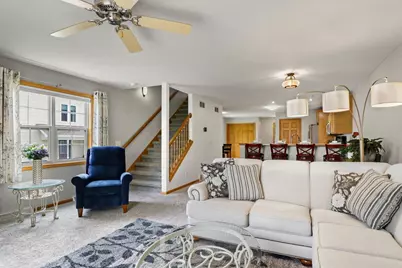 2914 Kentville Drive, Sun Prairie, WI 53590 - Photo 4