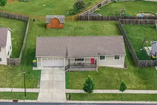 38 Dessa Rain Dr, Reedsburg, WI 53959 - Photo 40