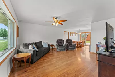 38 Dessa Rain Drive, Reedsburg, WI 53959 - Photo 6