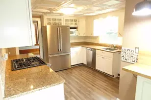 318 N 3rd St, Fort Atkinson, WI 53538 - Photo 26