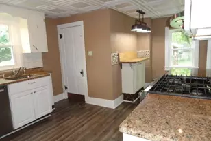 318 N 3rd St, Fort Atkinson, WI 53538 - Photo 32