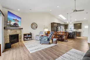 500 River Rd, Columbus, WI 53925 - Photo 8