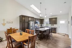 500 River Rd, Columbus, WI 53925 - Photo 14