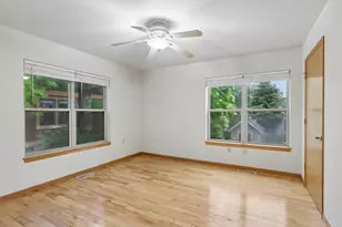 641 E Dayton St, Madison, WI 53703 - Photo 18