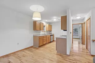 641 E Dayton St, Madison, WI 53703 - Photo 14