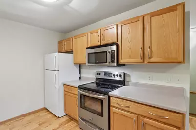 641 E Dayton Street, Madison, WI 53703 - Photo 12
