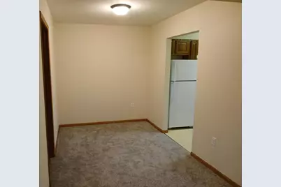 302 Railroad Street, Elroy, WI 53929 - Photo 6
