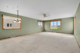 1352 15th St, Baraboo, WI 53913 - Photo 8