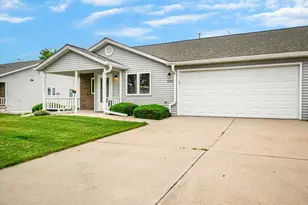 1352 15th St, Baraboo, WI 53913 - Photo 34