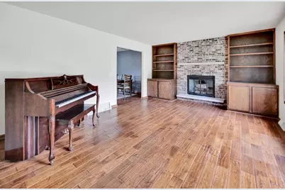 1289 Crossing Ridge Trail, Sun Prairie, WI 53590 - Photo 10