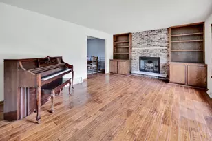 1289 Crossing Ridge Trail, Sun Prairie, WI 53590 - Photo 10