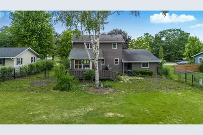 1289 Crossing Ridge Trail, Sun Prairie, WI 53590 - Photo 4