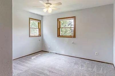 1289 Crossing Ridge Trail, Sun Prairie, WI 53590 - Photo 30