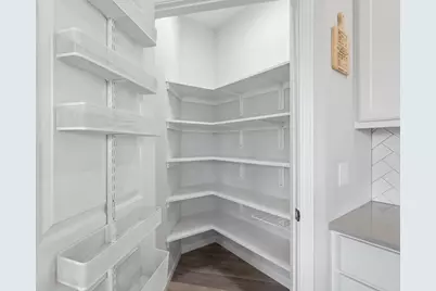 5326 N Peninsula Way, Mcfarland, WI 53558 - Photo 24