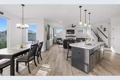 5326 N Peninsula Way, Mcfarland, WI 53558 - Photo 28
